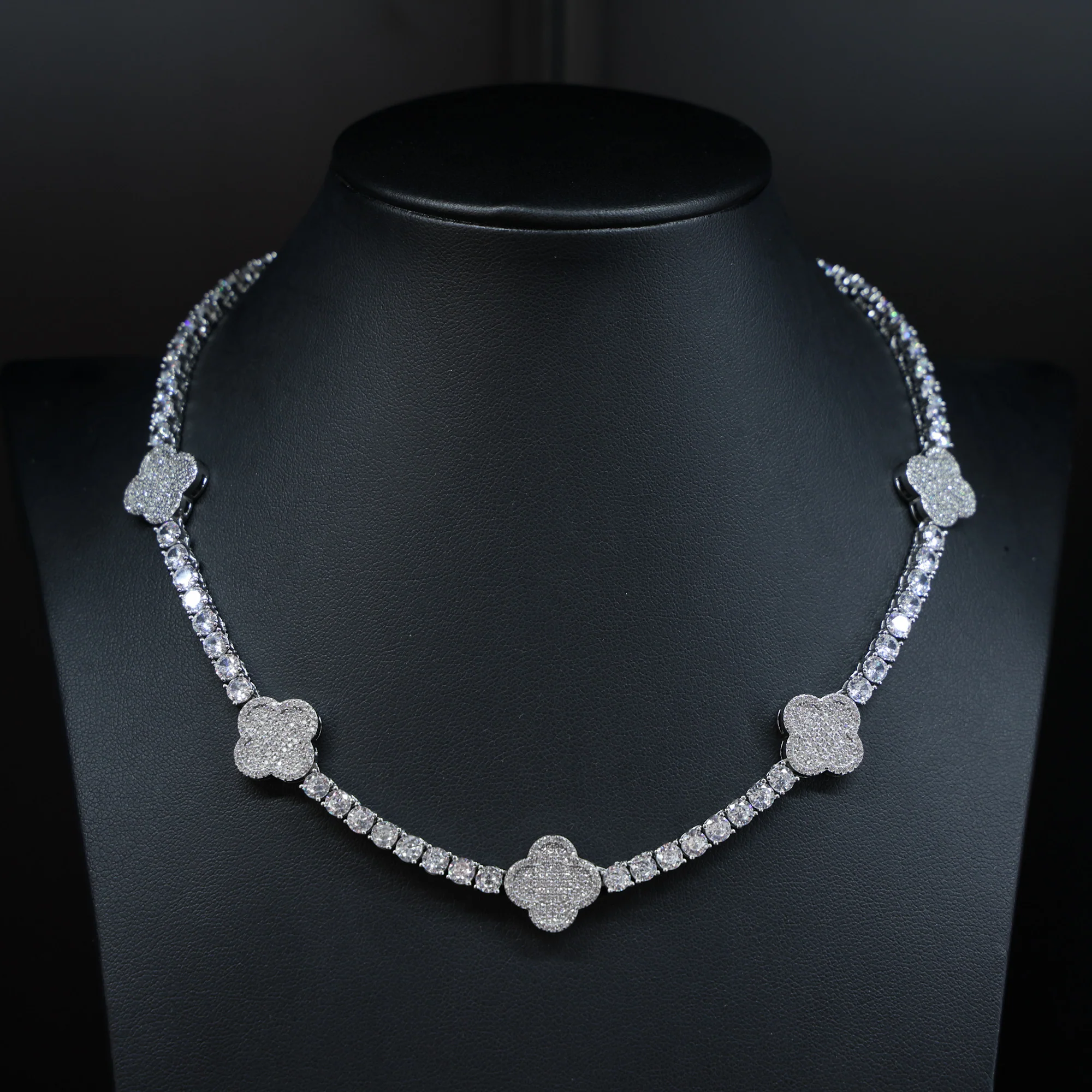 4mm Clover Tennis Necklace - White Gold - Image 3