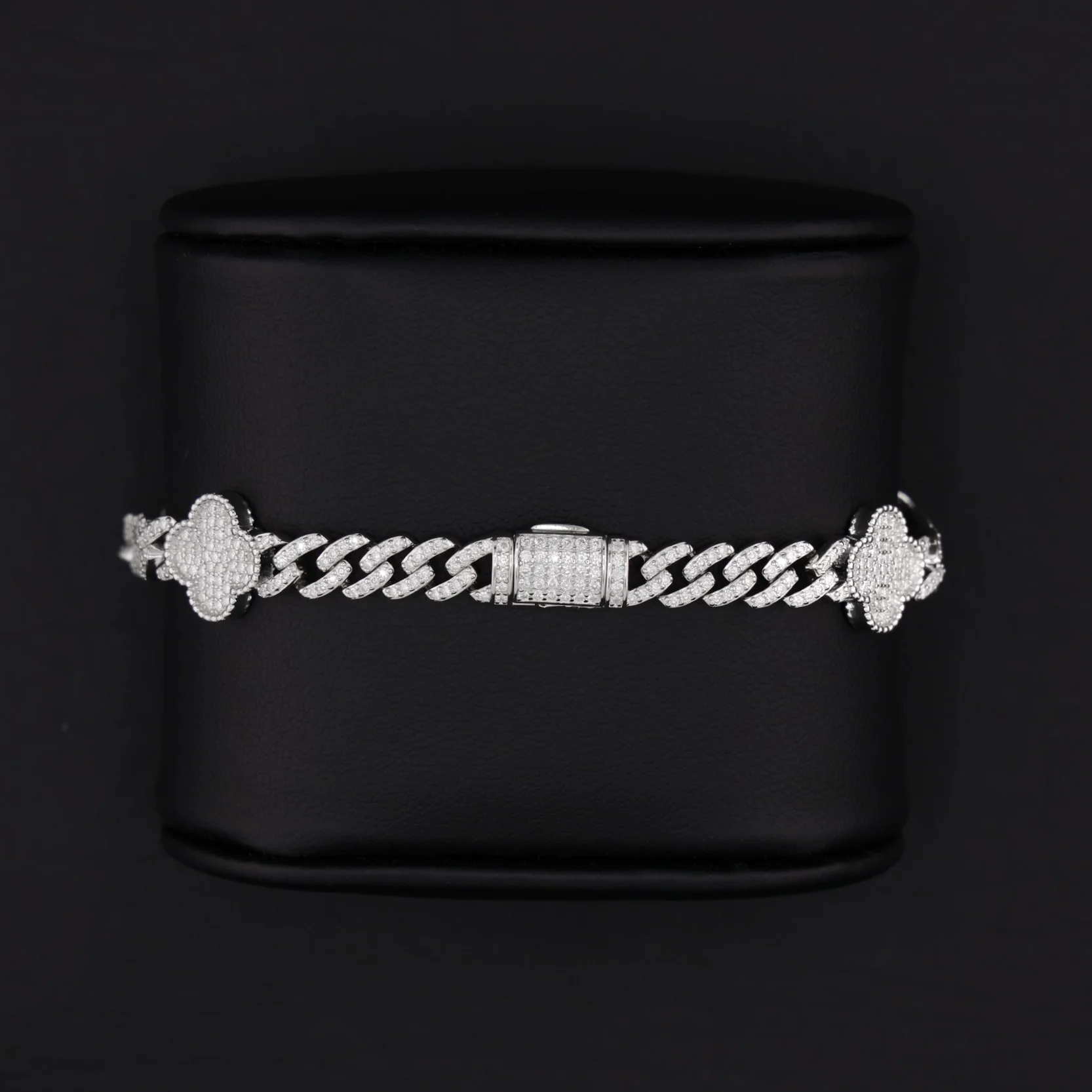 6mm Moissanite Clover Cuban Bracelet - 925 Silver - Image 3