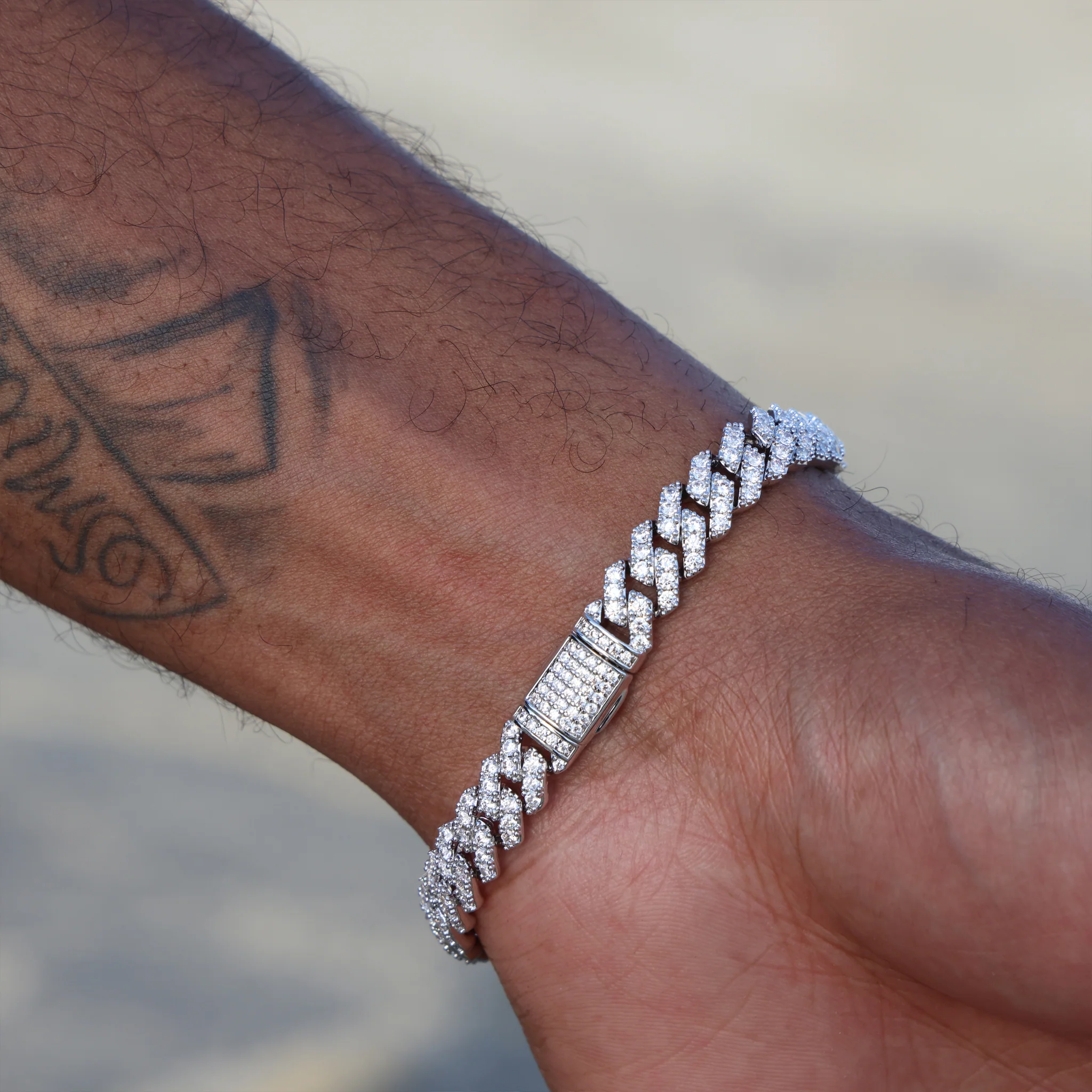 8mm Diamond Prong Link Cuban Bracelet - White Gold - Image 3