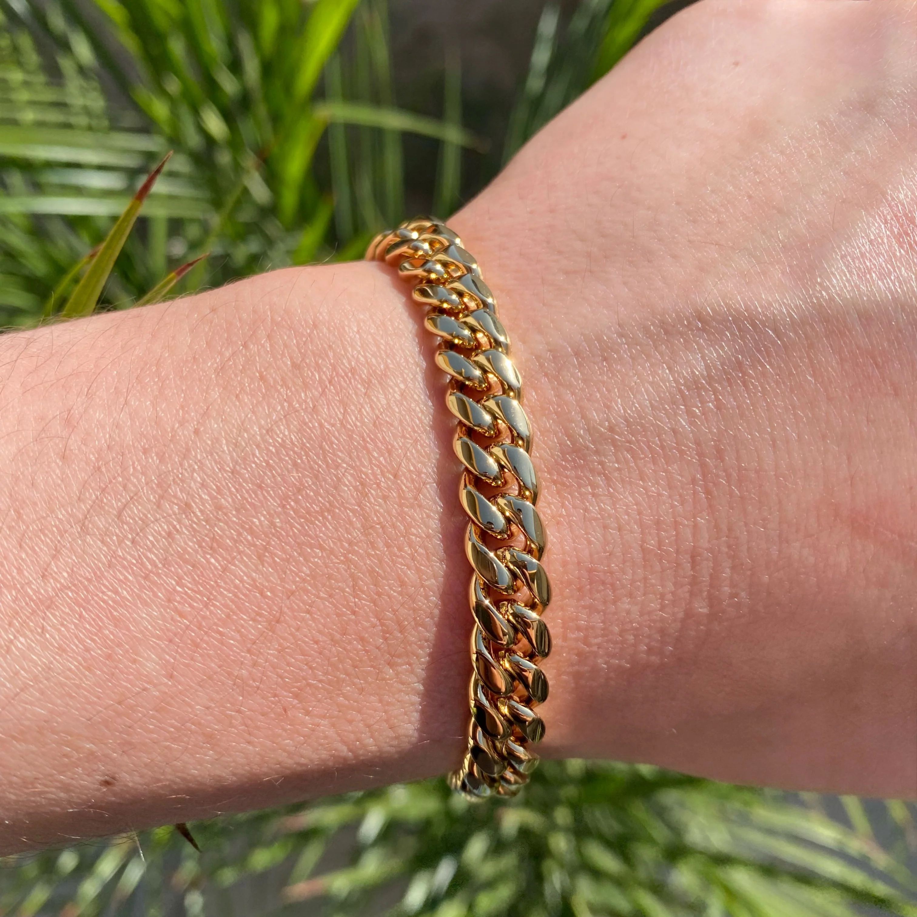 8mm Miami Cuban Bracelet (Iced Out Clasp) - Gold