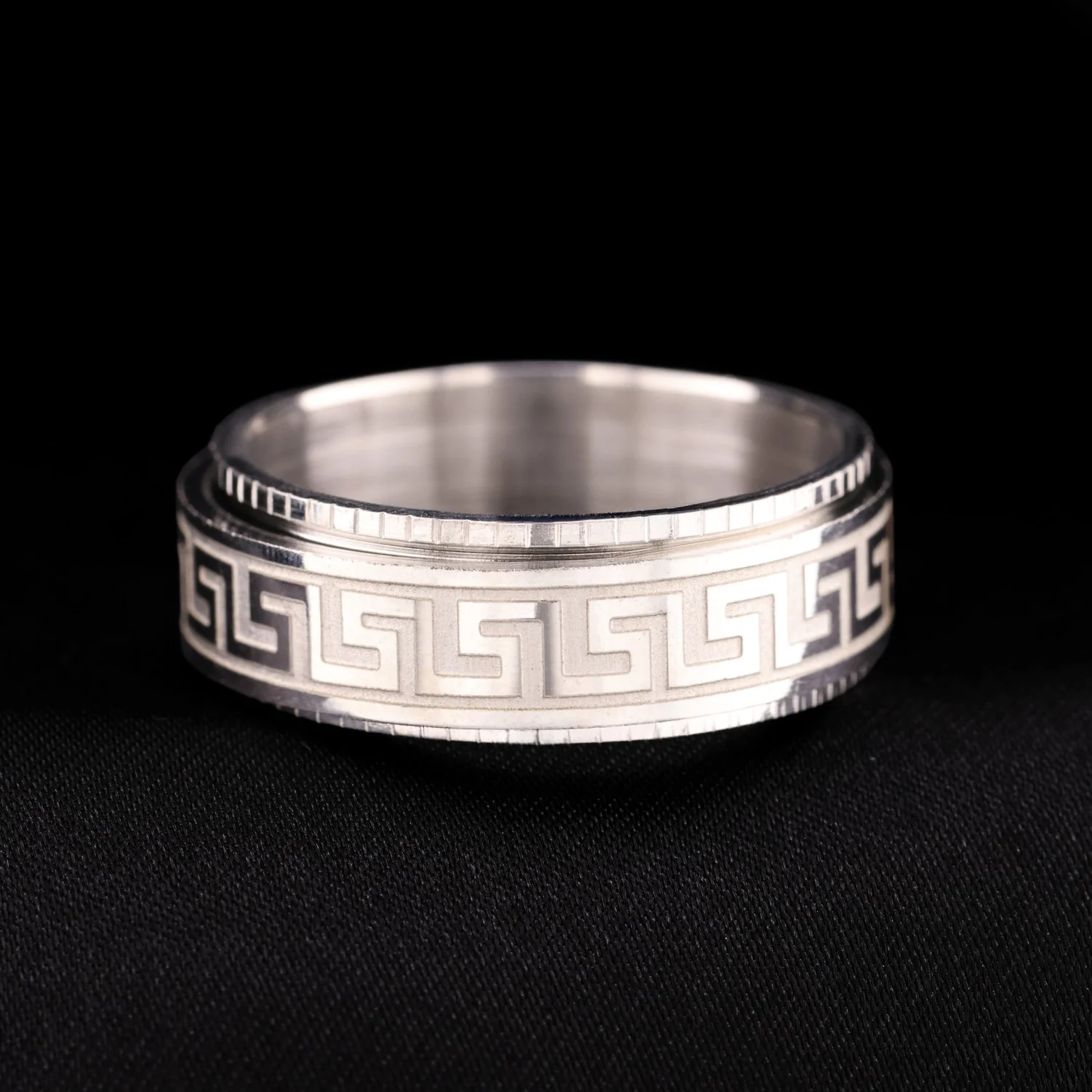 Aztec Spinner Band Ring - Premium 316L Stainless