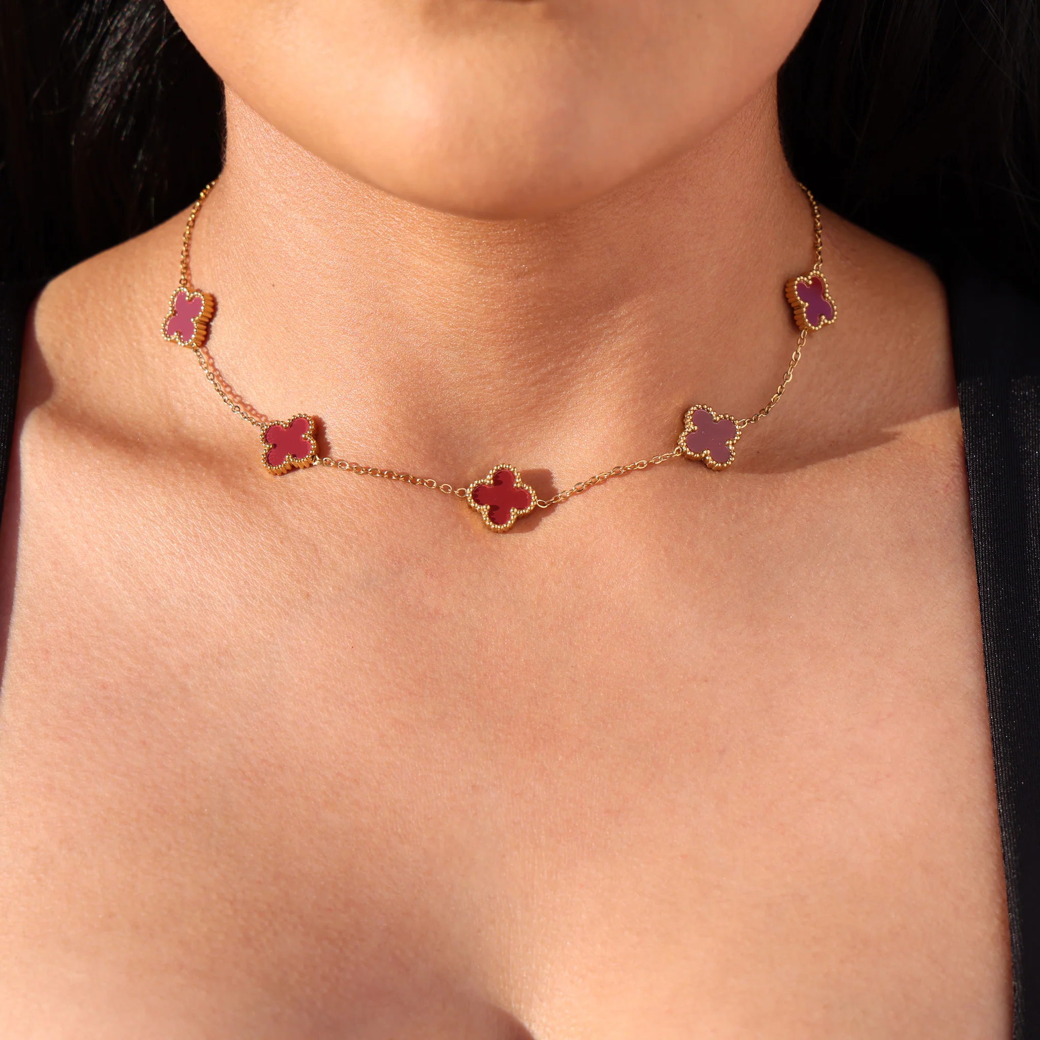 Burgundy Clover Necklace - Gold - Image 3