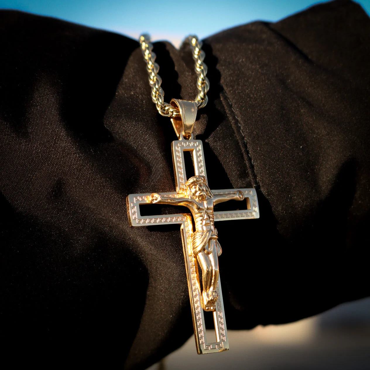 Jesus Crucifix Pendant - Gold - Image 2