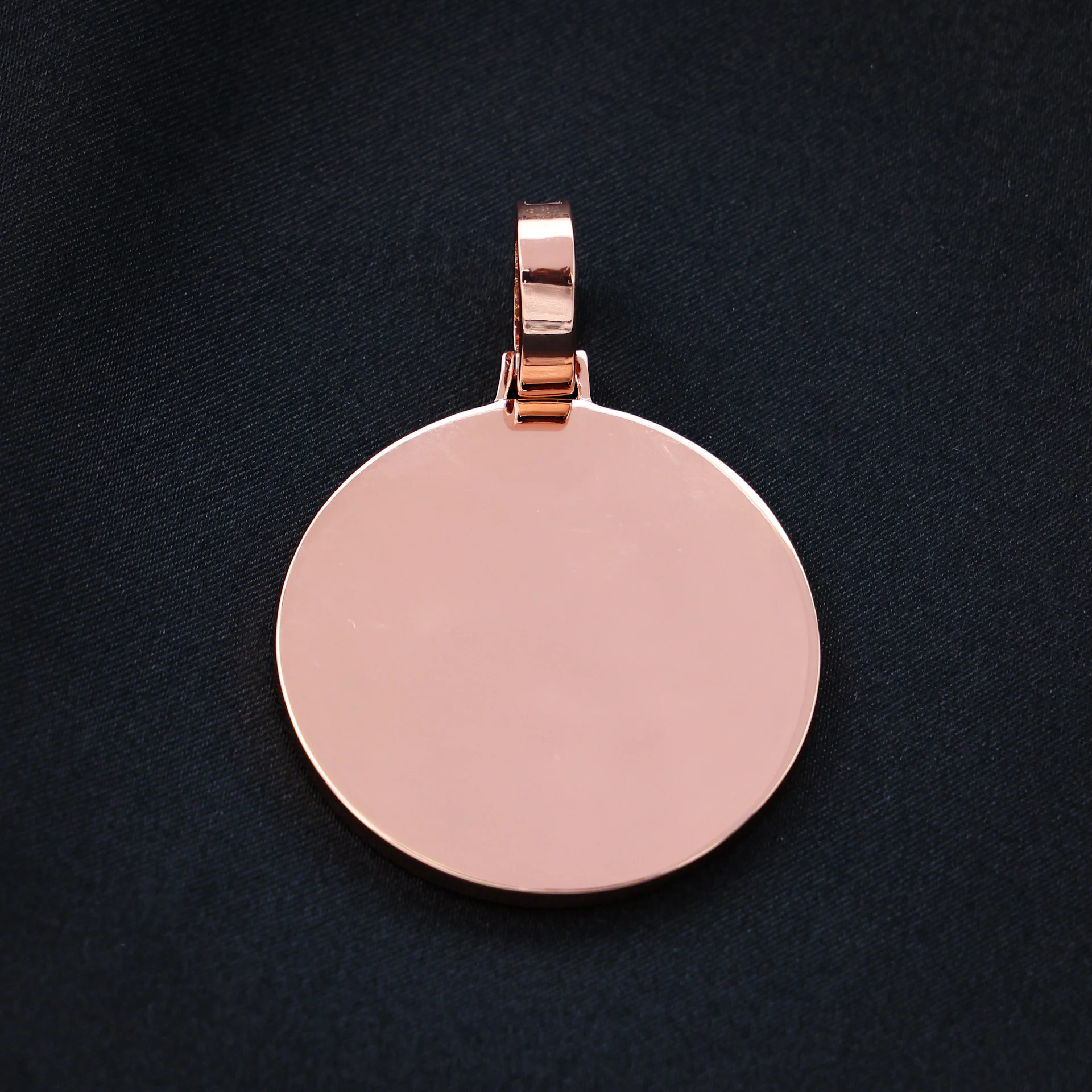 Custom Baguette Circle Photo Pendant - Rose Gold - Image 2