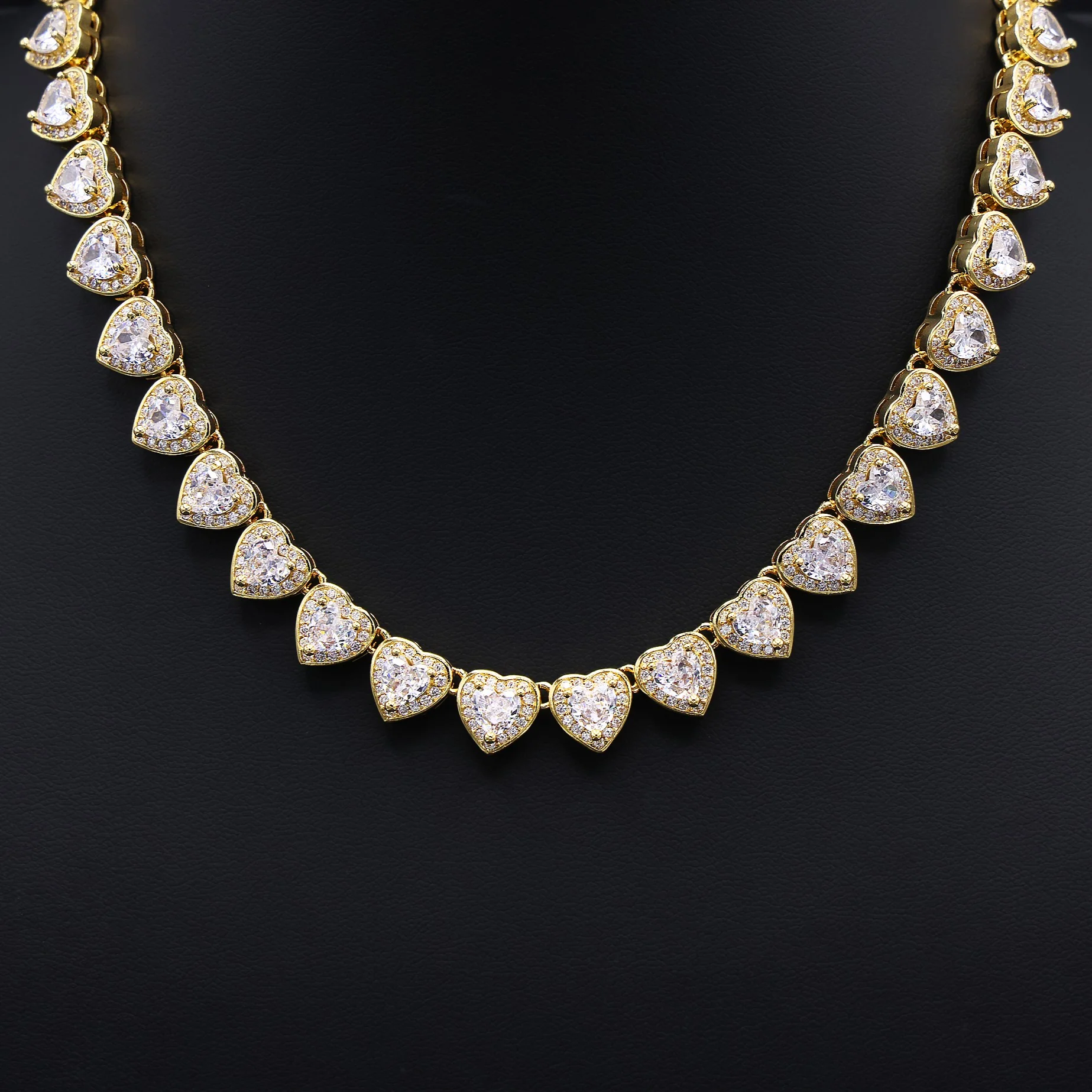 Heart Diamond Clustered Tennis Necklace - Gold - Image 4