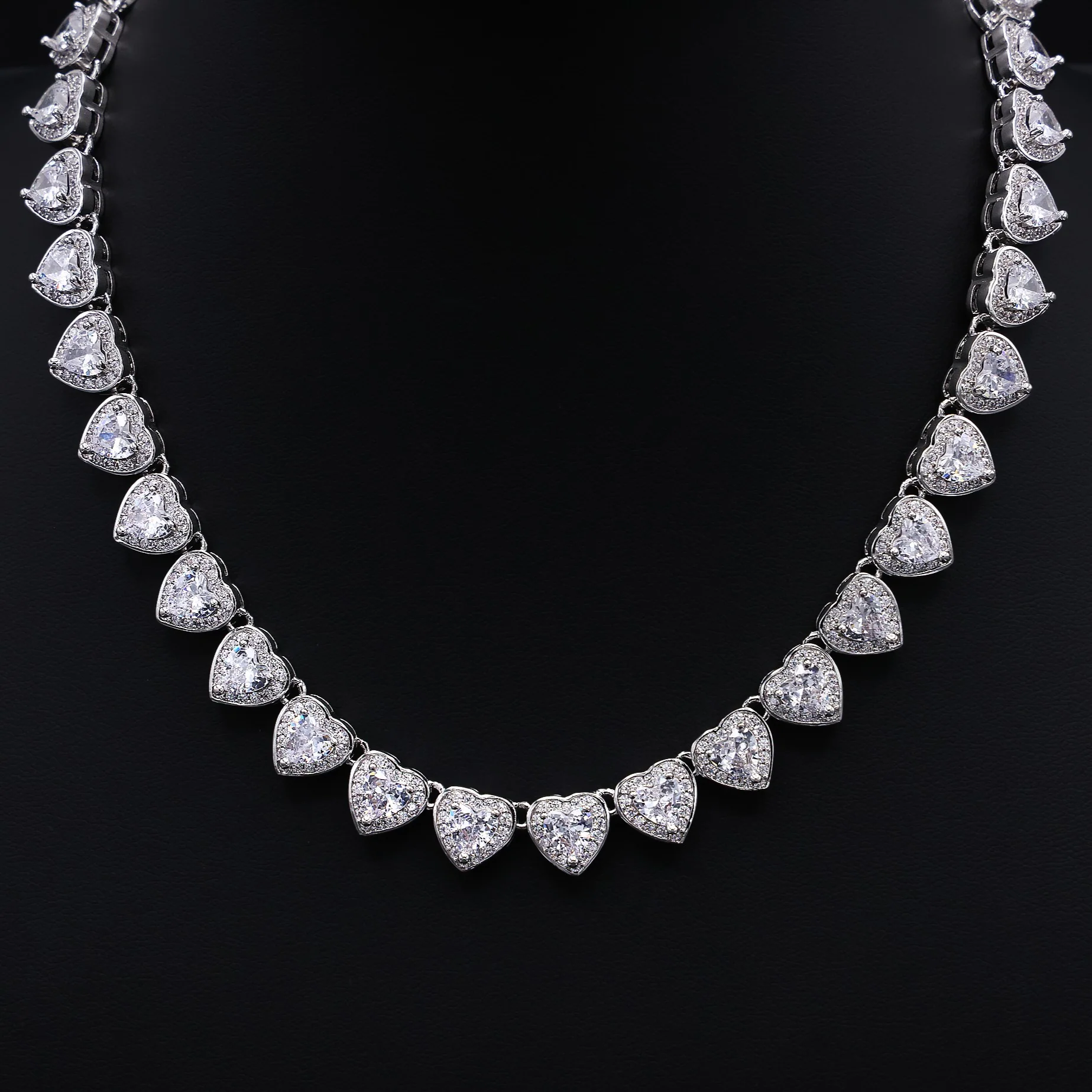 Heart Diamond Clustered Tennis Necklace - White Gold - Image 4