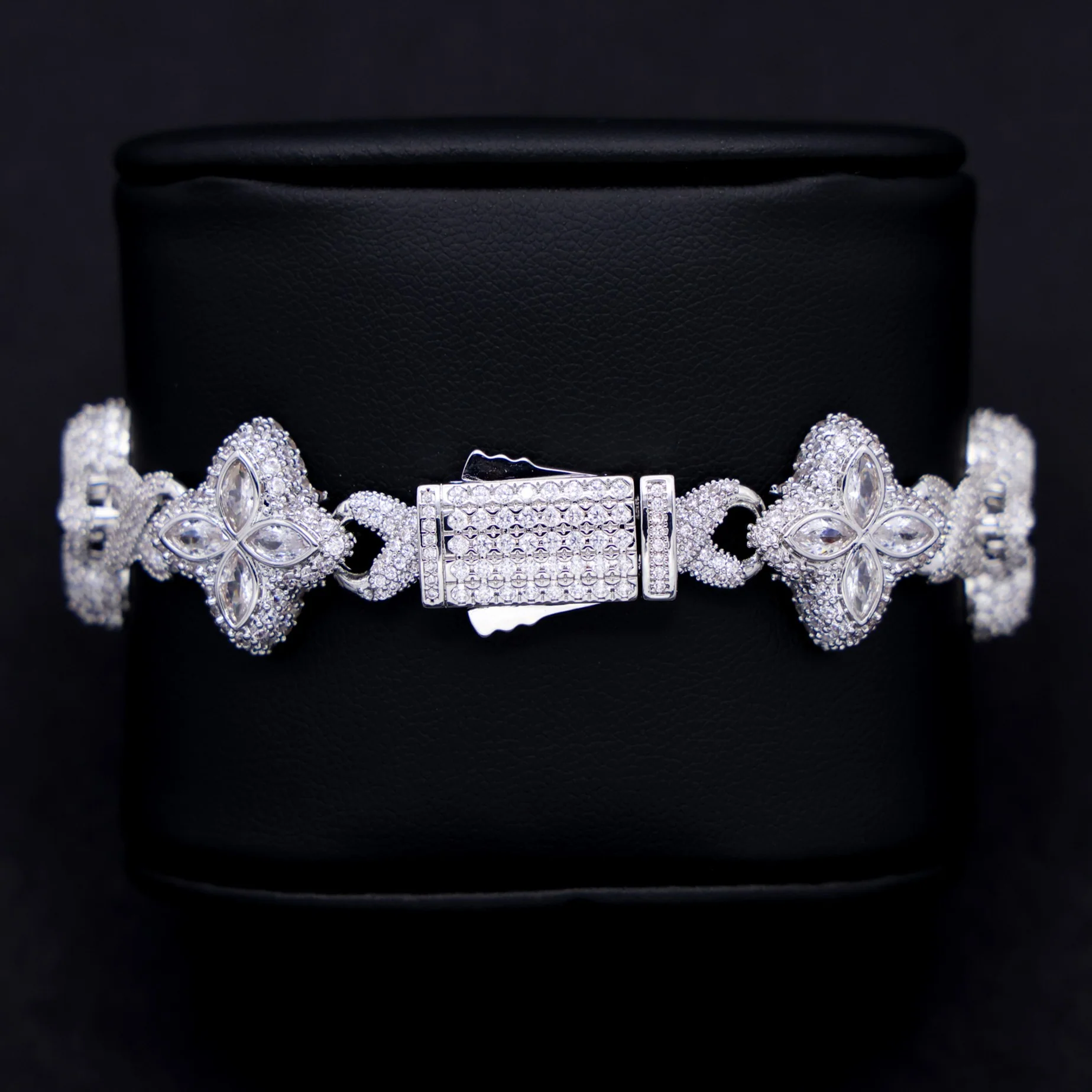 Iced Clover Link Bracelet - White Gold - Image 4