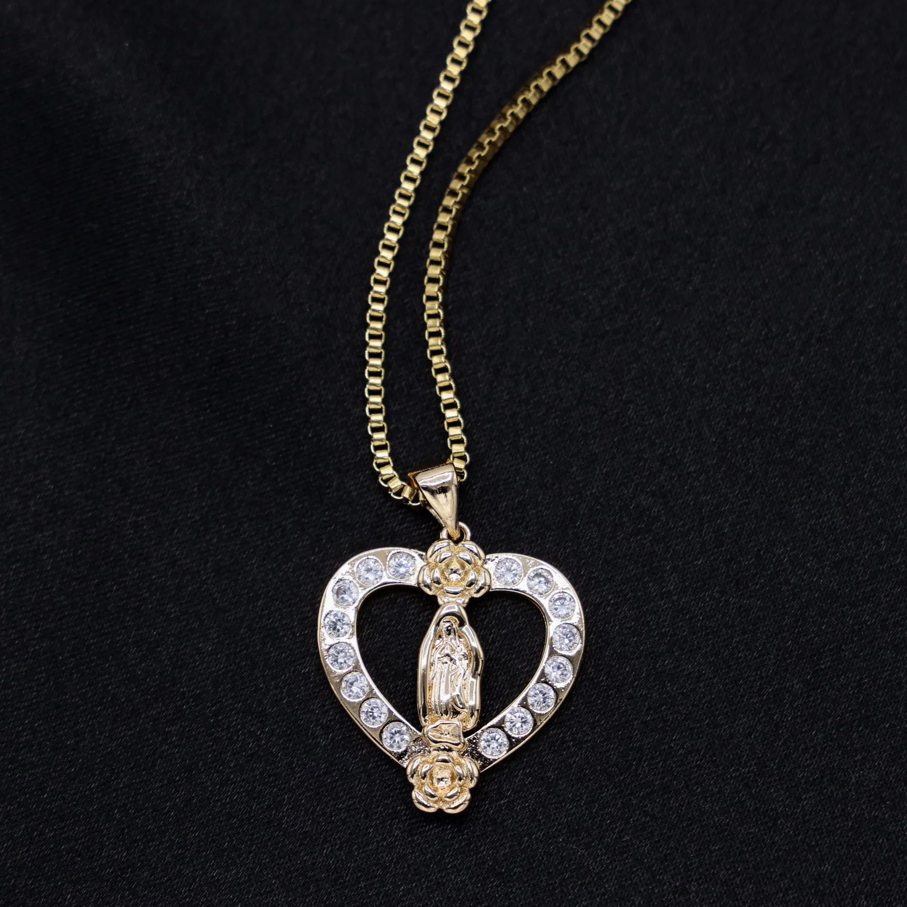 Iced Heart Virgin Mary Rose Neklace - Gold - Image 2
