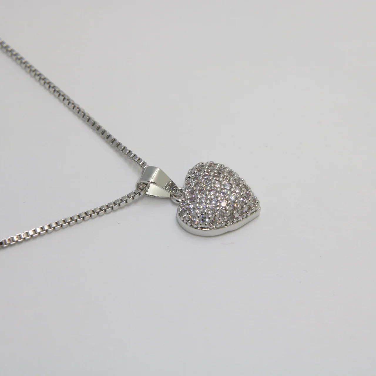 Small Icy Heart Necklace - White Gold - Image 3