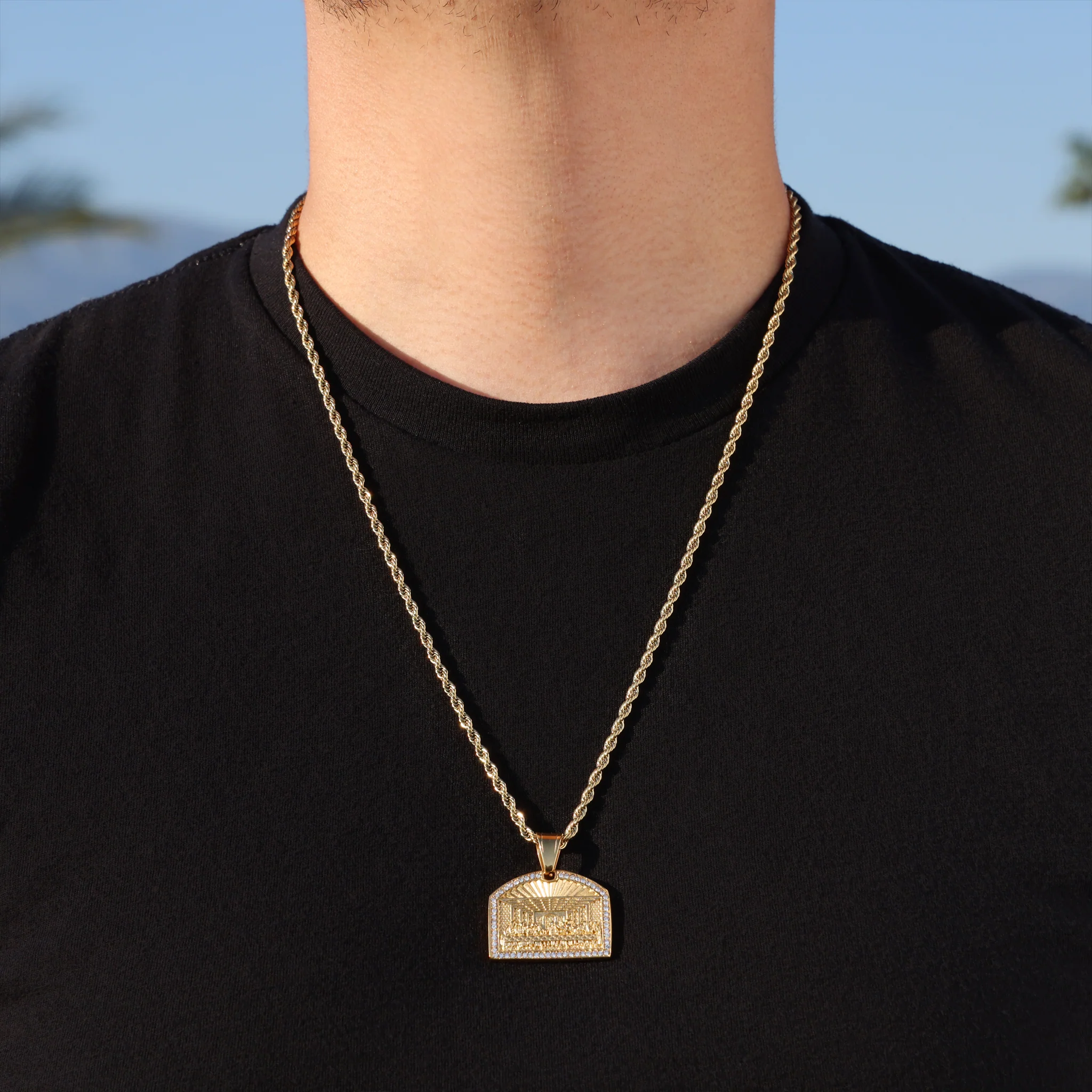 Small Last Supper Pendant - Gold - Image 4